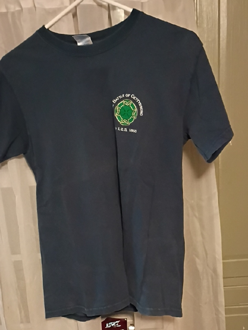 Gildan Battle Of Gettysburg "Irish Brigade"avy Short-Sleeve Tee with Green Crest